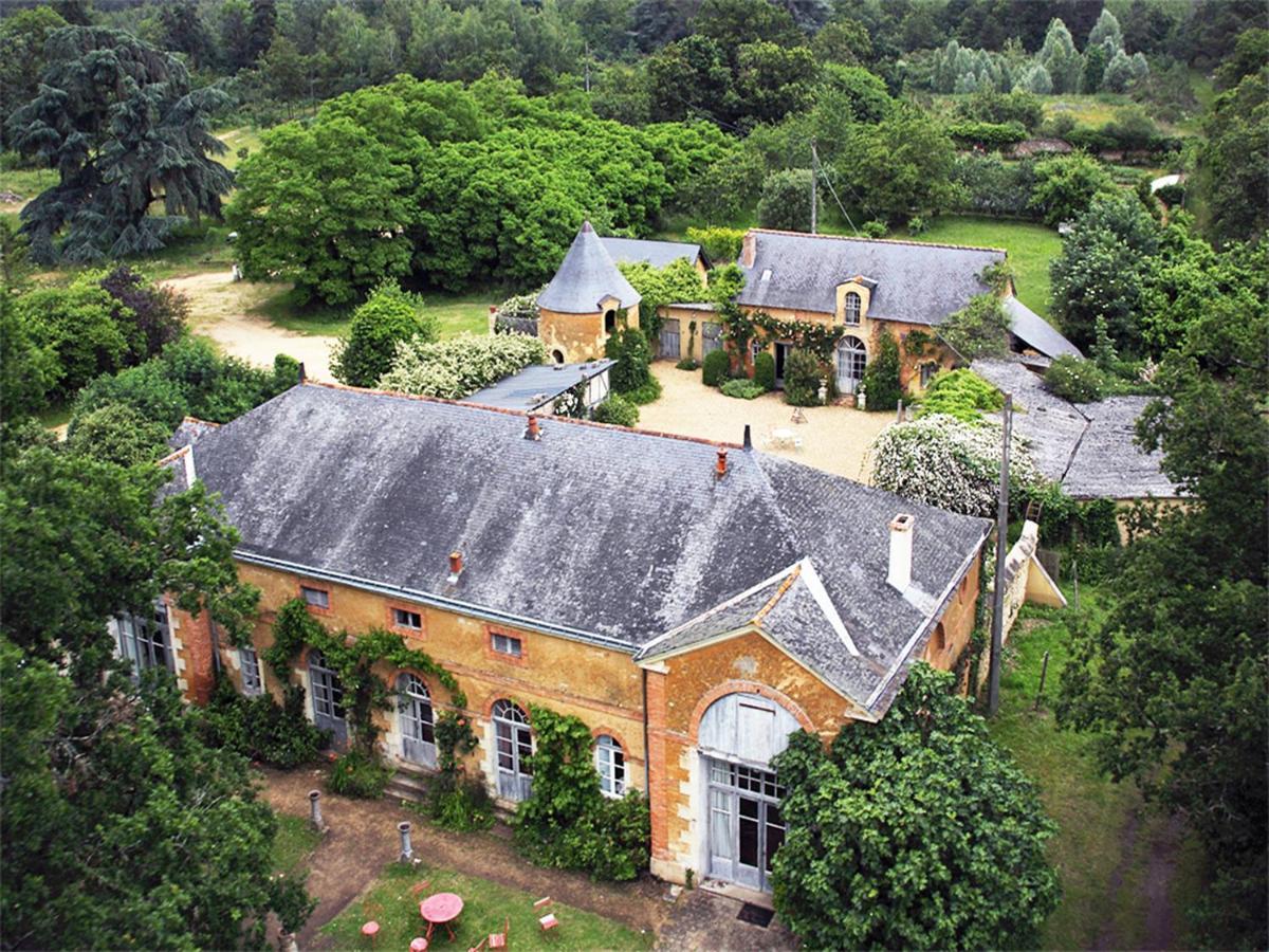 Chateau De Chambiers Durtal Exterior foto