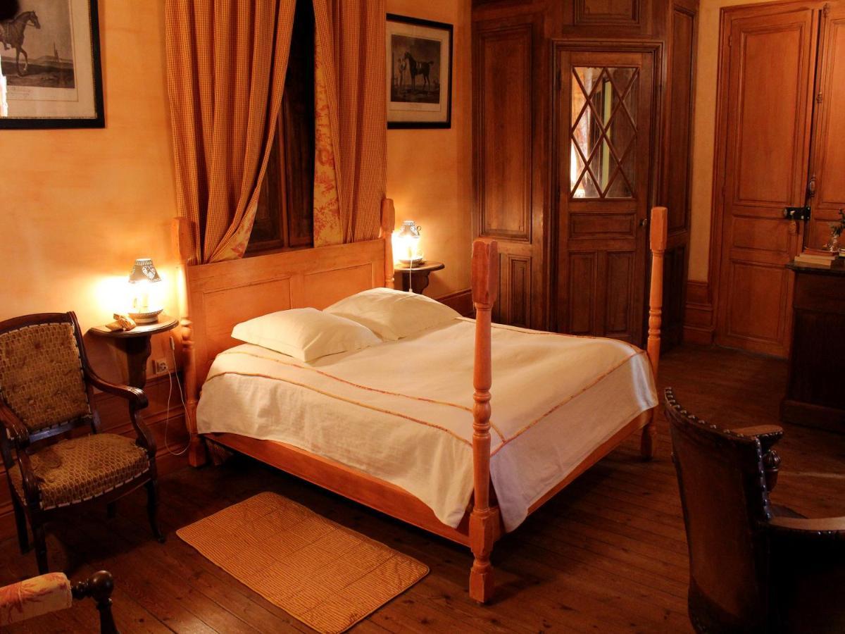 Chateau De Chambiers Durtal Zimmer foto